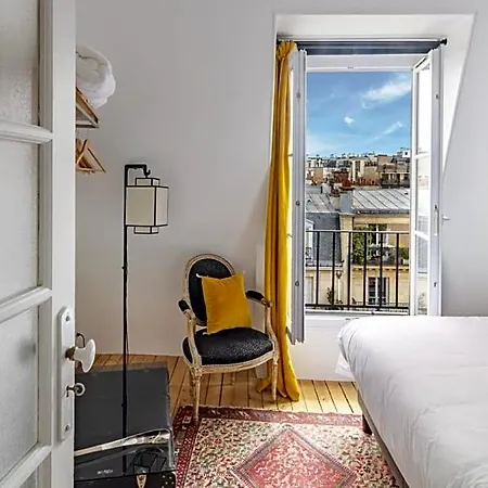 Maisondeschaumes-paris 4* Paryż
