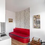 Maisondeschaumes-paris Bed & Breakfast 4*